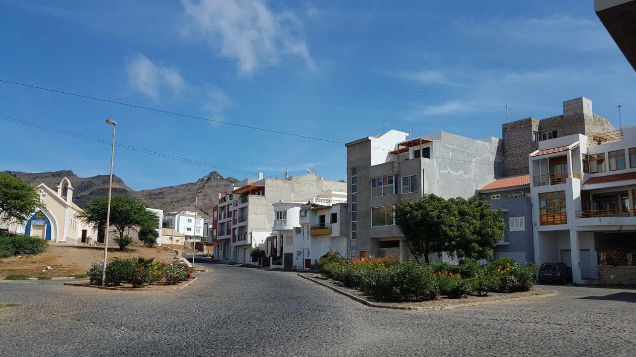 Apartamento Xandinha Amwilla Guesthouse Mindelo Eksteriør bilde
